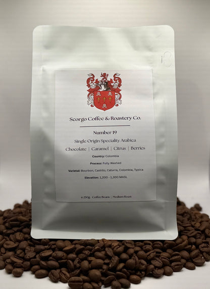 Scorgo coffee number 19 single origin arabica ground coffee from Colombia. Flavour notes include chocolate, caramel, citrus and berries. Fully washed specialty coffee from a UK-based family run coffee roastery.