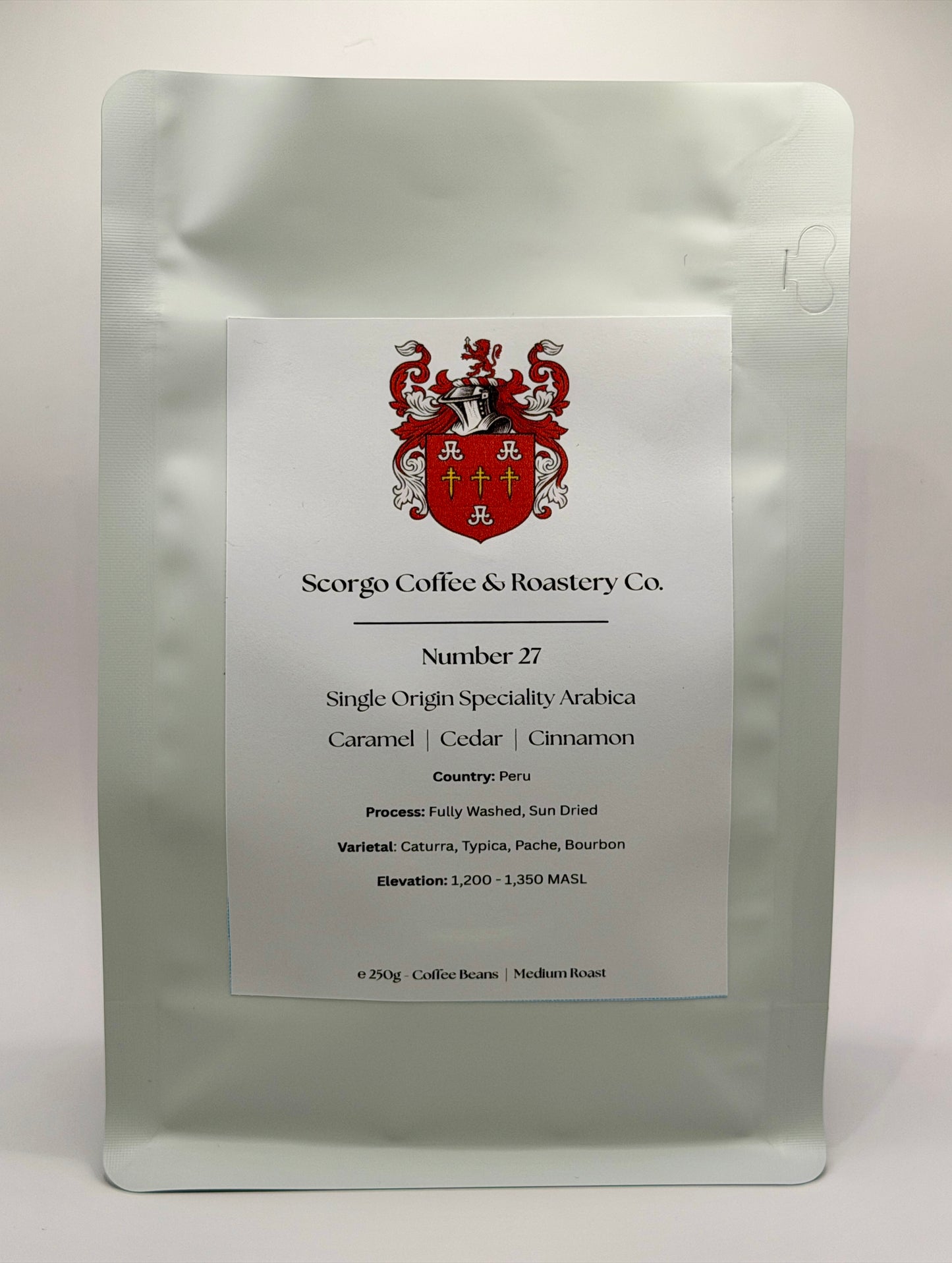Scorgo coffee number 27 single origin coffee from Peru. Suitable for brewing as an espresso, AeroPress, V60 filter, French Press, cafetiere, Moka Pot and cold brew. Also suitable with milk.